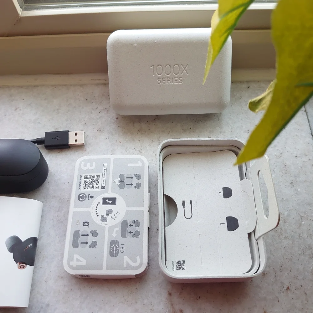 Sony WF-1000XM4 Industry Leading Noise Canceling Truly Wireless Earbuds RTL $280